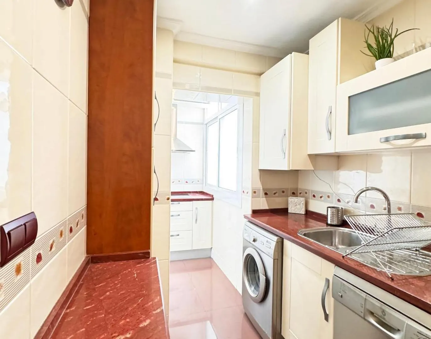 Triana Luxury Numancia Apartment Seville 0*,  Spain